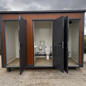 Container Sanitaire Pavillon WC avec Triple Cabine – Image 7
