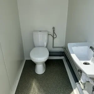 Conteneur Sanitaire avec 3 Cabines – Image 5